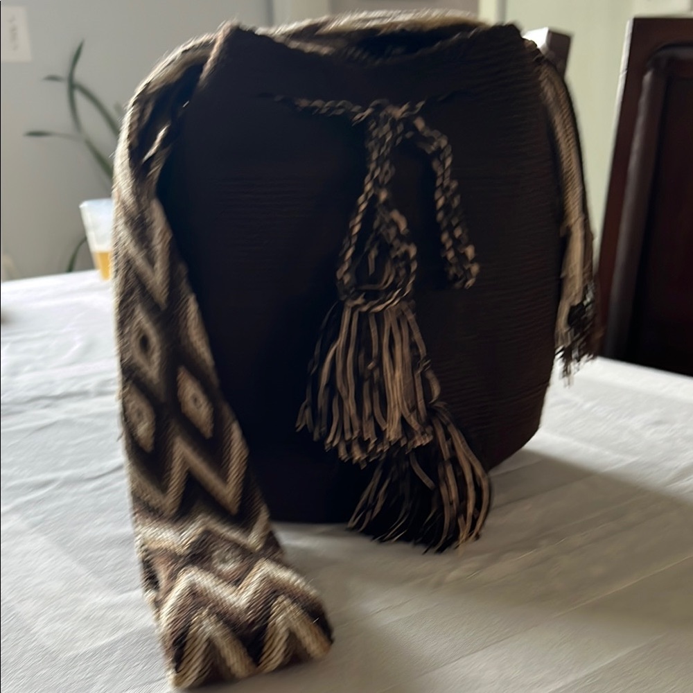 Wayuu Mochila Brown Woven  large Handmade Shoulder Bag - Picture 3 of 6